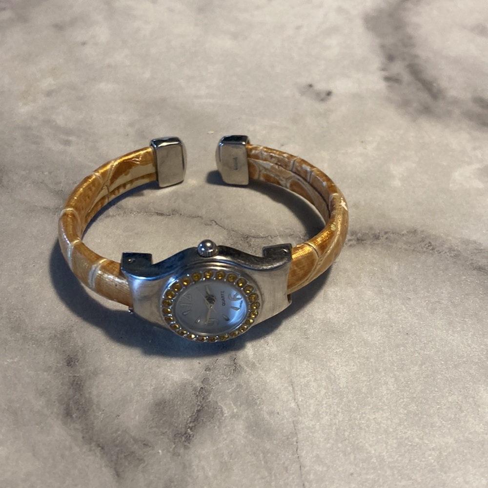 Quartz - Picture 2 of 12